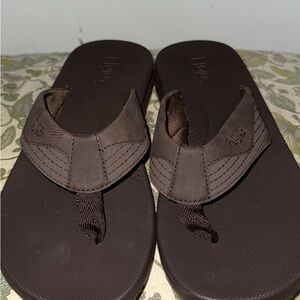 Men's Brown Flip Flops